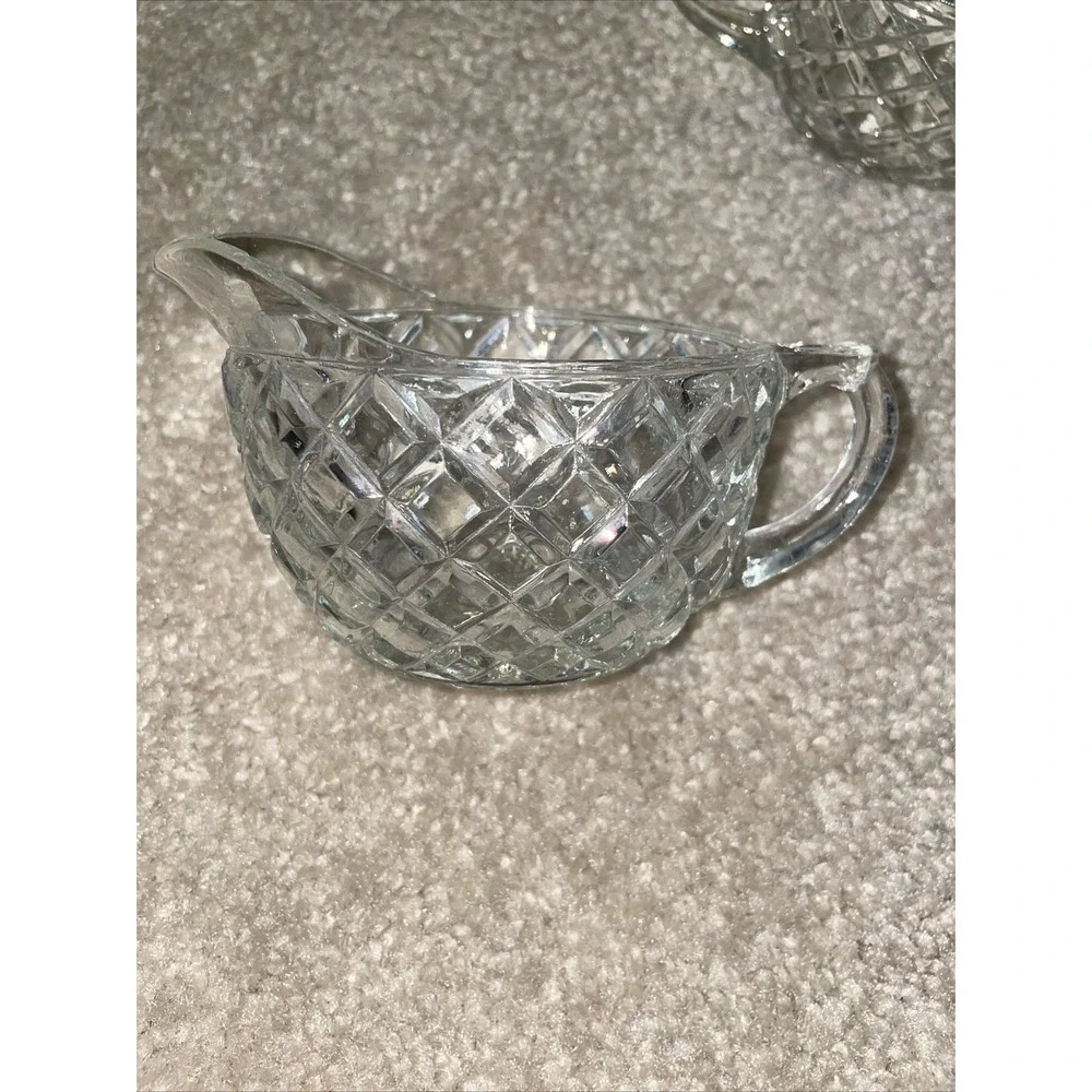 Vintage Pressed Glass Creamer and Lidded Sugar Bowl Set‎ Diamond Pattern Clear